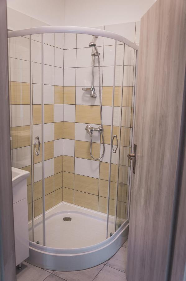 Apartmaji Hrast - Podbela Exteriör bild
