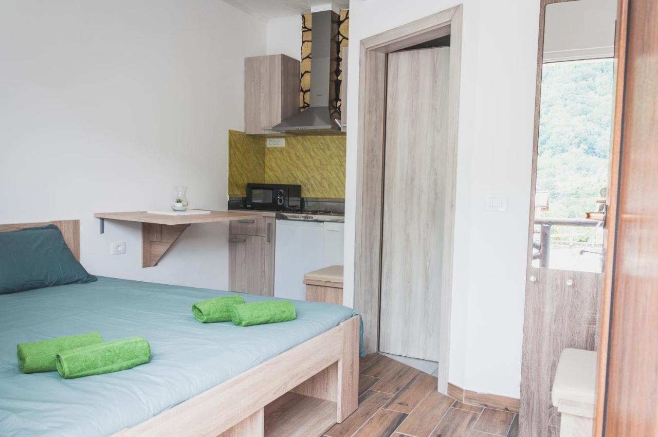 Apartmaji Hrast - Podbela Exteriör bild